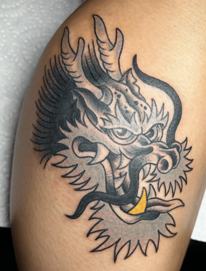 Gold Tooth Dragon Head Tatoo